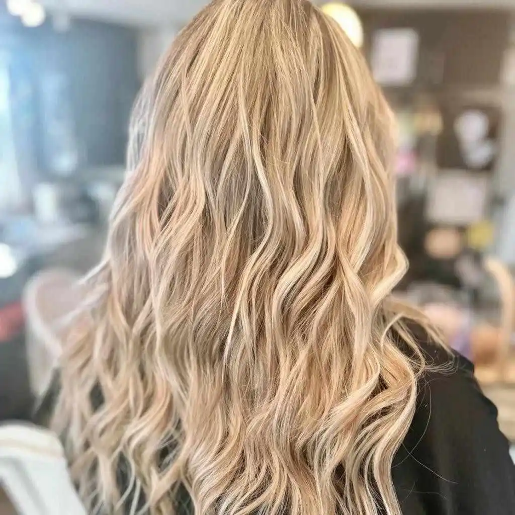 Blonde-Hair-Styles-4